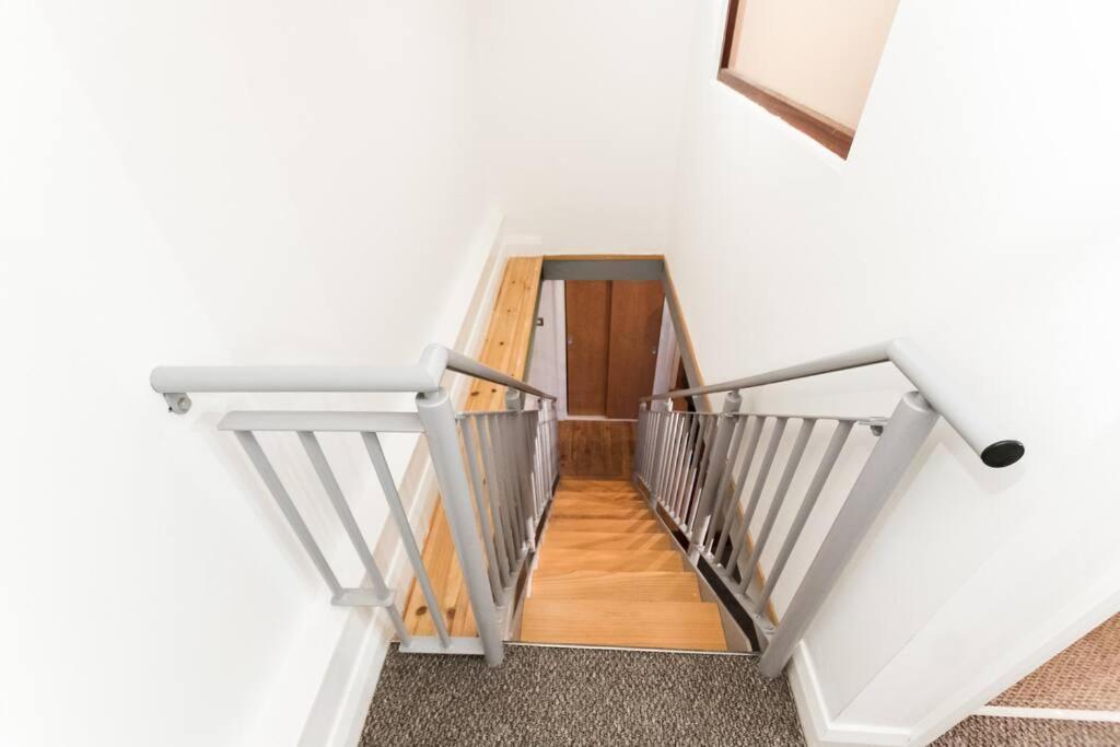 Nottingham Central Lace Market Apartment With Three Bedrooms And Free Parking Exterior photo